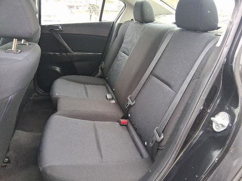 Used 2010 MAZDA MAZDA3 i Sport image 18