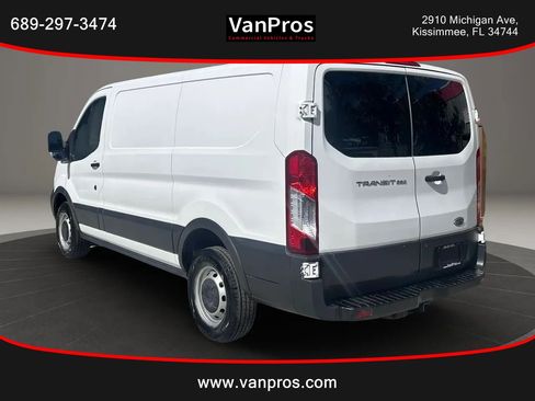 Used 2015 Ford Transit 250 130 Low Roof RWD image 3