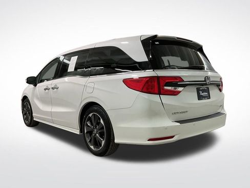 Certified 2024 Honda Odyssey Elite image 2