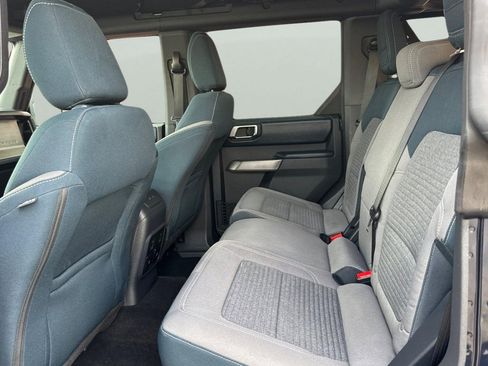 Used 2021 Ford Bronco Outer Banks image 5