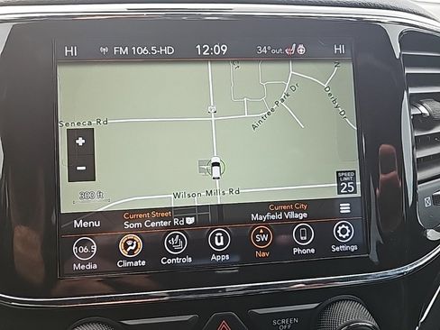 Certified 2020 Jeep Grand Cherokee Limited w/ Premium Lighting Group image 4