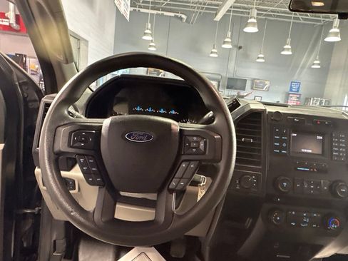 Used 2016 Ford F150 XL w/ Equipment Group 101A Mid AWD/4WD image 25