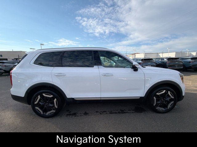 Certified 2023 Kia Telluride S AWD/4WD image 6