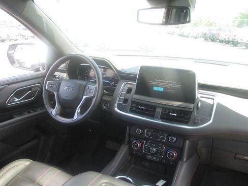 Used 2024 Chevrolet Tahoe RST w/ Luxury Package AWD/4WD image 29