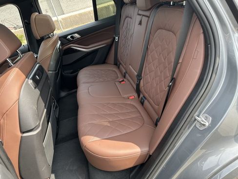 Used 2026 BMW X5 xDrive40i AWD/4WD image 14