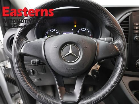 Used 2022 Mercedes-Benz Metris image 10