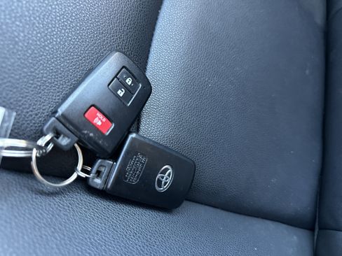 Used 2021 Toyota 4Runner TRD Off-Road Premium image 20