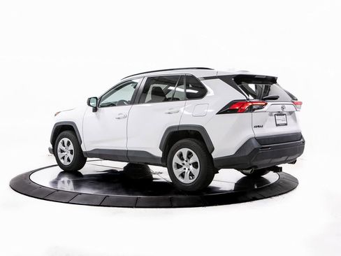 Used 2021 Toyota RAV4 LE w/ Carpet Mat Package (TMS) image 3