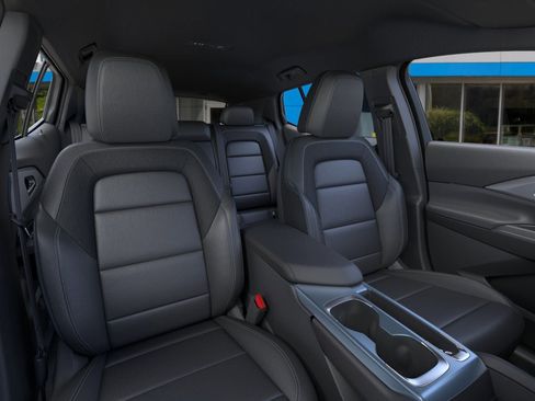 New 2025 Chevrolet Equinox EV LT w/ Convenience Package II FWD image 16