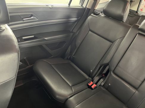 Used 2018 Volkswagen Atlas SE image 21