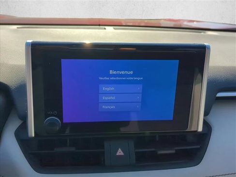 Used 2024 Toyota RAV4 XLE w/ Convenience Package image 18