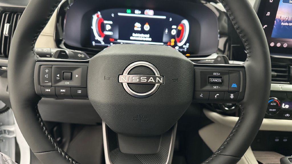 New 2026 Nissan Pathfinder SL AWD/4WD image 13