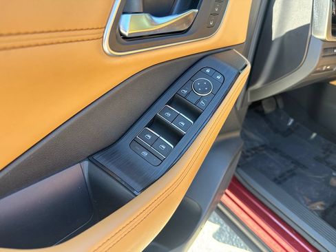 Certified 2023 Nissan Rogue Platinum FWD image 11