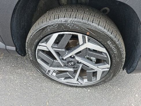 Certified 2026 Hyundai Kona SEL Premium AWD/4WD image 23