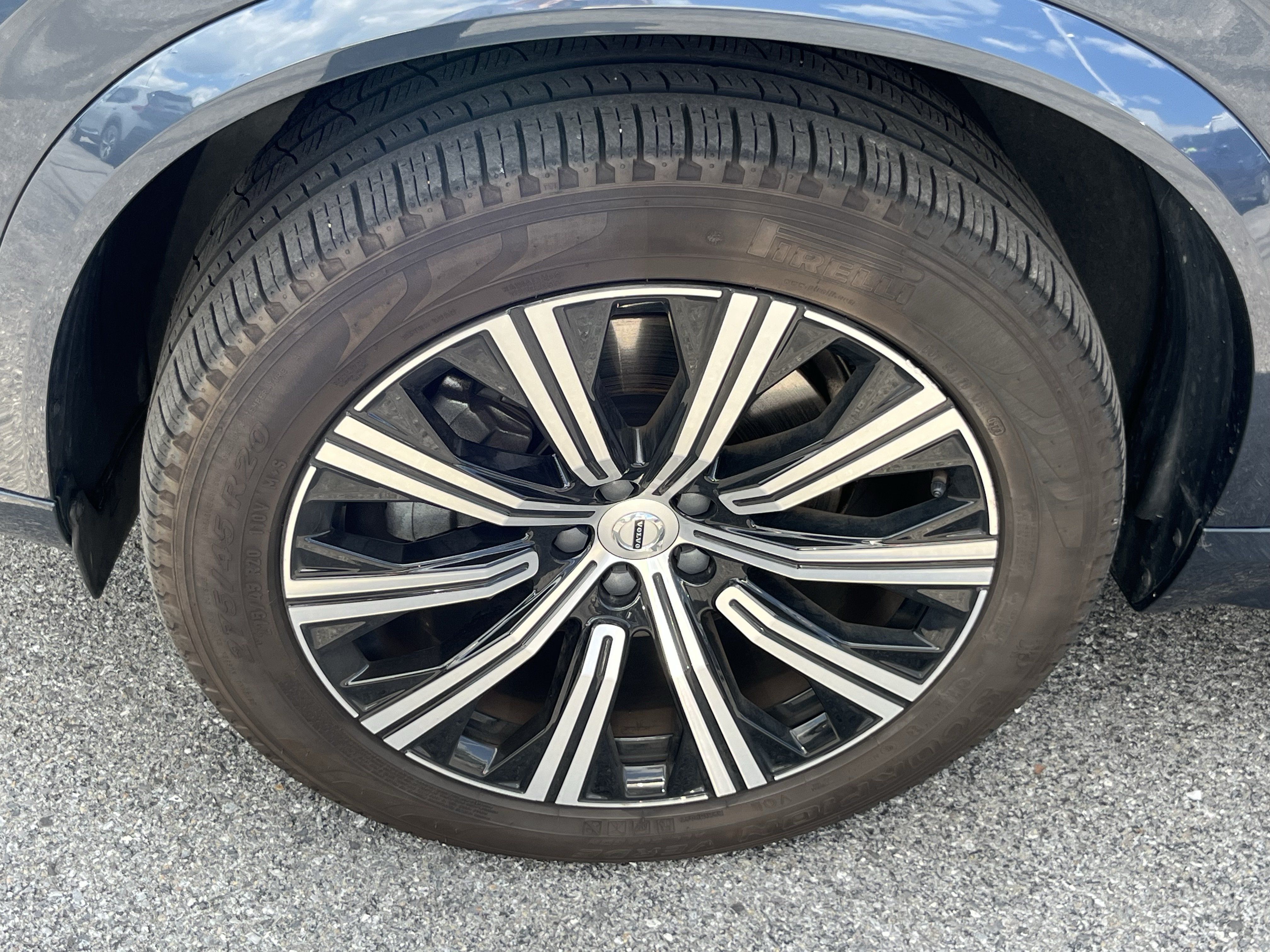 Used 2023 Volvo XC90 B6 Plus AWD/4WD image 15