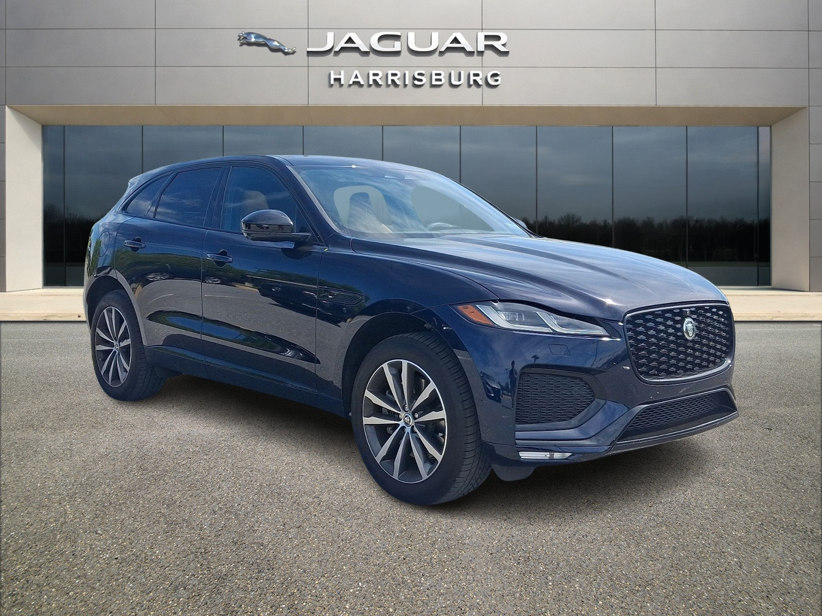New 2026 Jaguar F-PACE R-Dynamic S AWD/4WD image 3