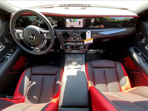 New 2025 Rolls-Royce Ghost Black Badge image 5