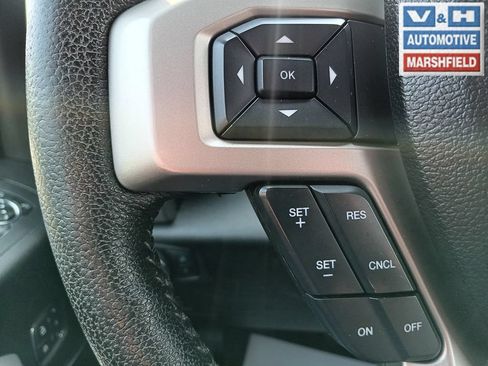 Used 2016 Ford F150 Lariat AWD/4WD image 10