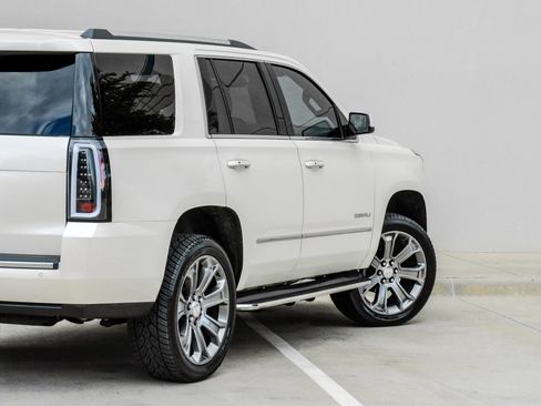 Used 2015 GMC Yukon Denali w/ Open Road Package RWD image 7
