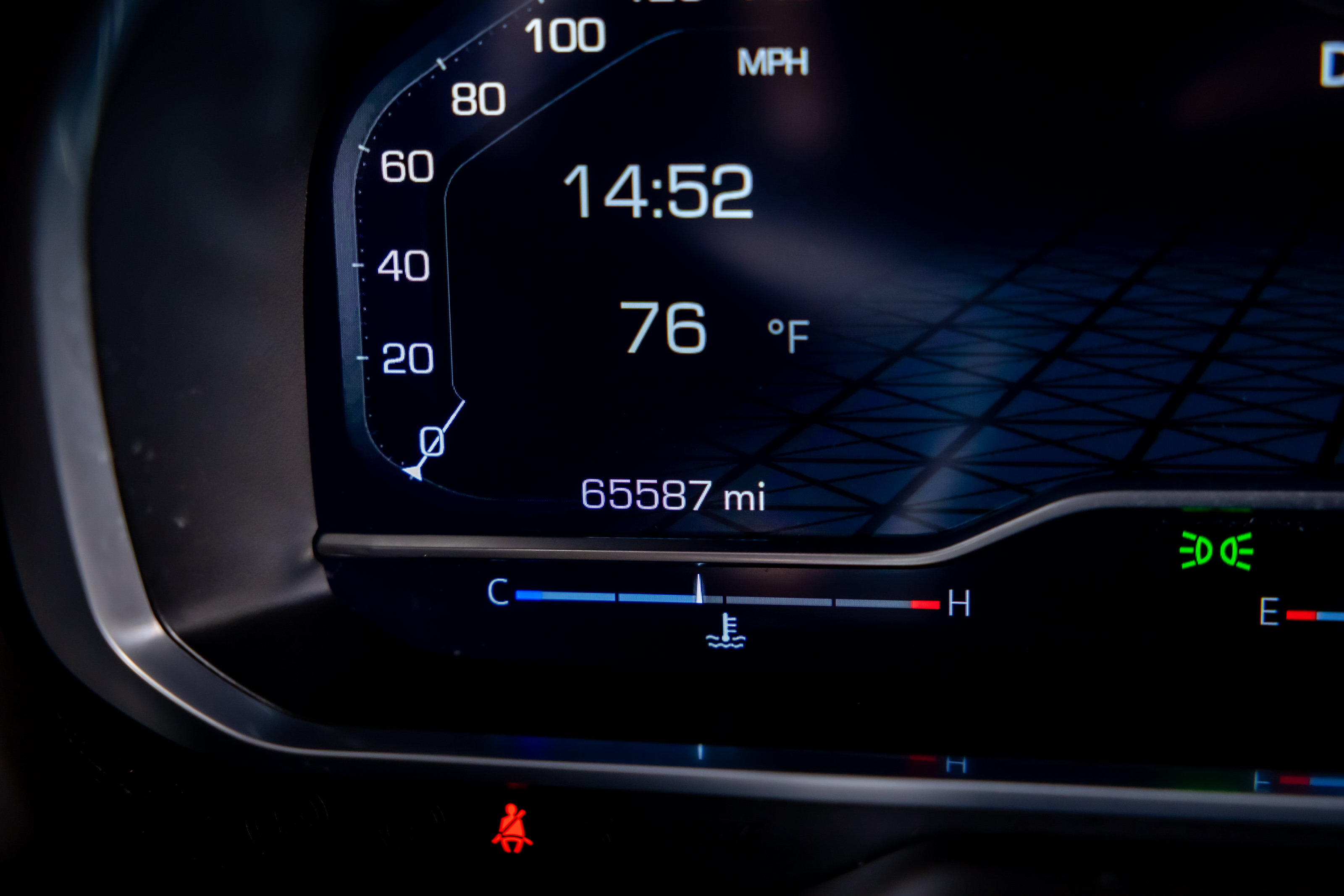 Used 2023 GMC Yukon XL AT4 w/ AT4 Premium Plus Package AWD/4WD image 18