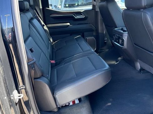 Used 2024 GMC Sierra 1500 Denali w/ Denali Reserve Package AWD/4WD image 9
