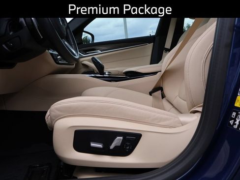 Used 2023 BMW 530i xDrive w/ M Sport Package AWD/4WD image 9