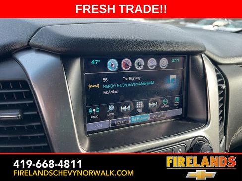 Used 2016 Chevrolet Suburban LT image 25