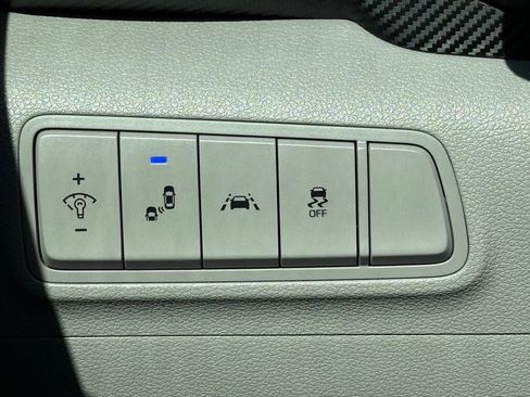 Used 2020 Hyundai Tucson Value FWD image 18