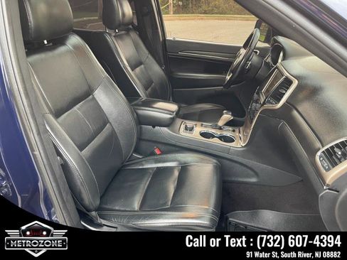 Used 2016 Jeep Grand Cherokee Limited image 26