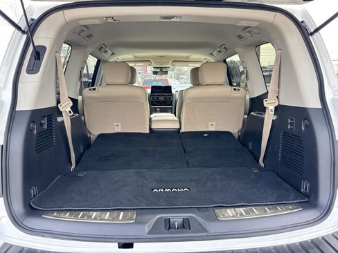 Used 2024 Nissan Armada Platinum w/ Captain's Chairs Package image 21