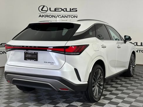 Used 2024 Lexus RX 450h AWD w/ Convenience Package image 8