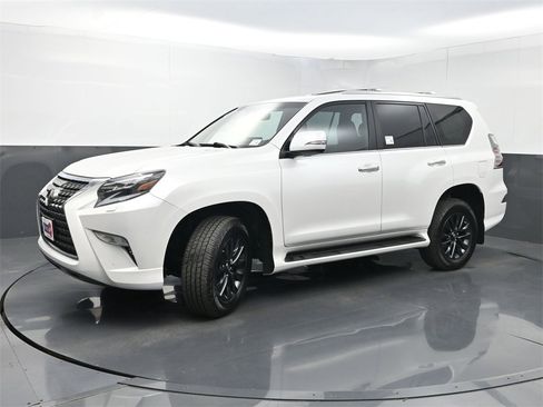 Used 2023 Lexus GX 460 Premium w/ Premium Plus Package image 25