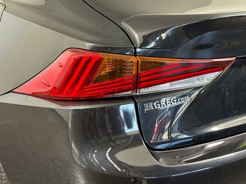 Used 2018 Lexus IS 300 w/ Premium Package image 36