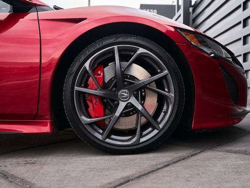 Used 2021 Acura NSX image 25
