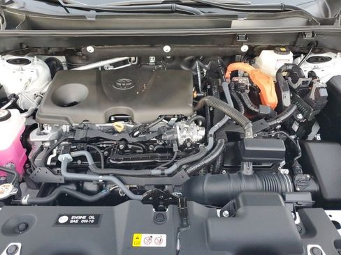 Used 2024 Toyota RAV4 XLE image 26