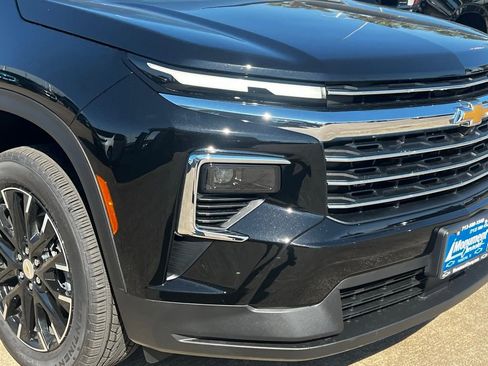 New 2026 Chevrolet Traverse LT w/ Sun and Wheel Package image 3