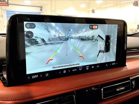 Used 2025 Lincoln Aviator Reserve w/ Jet Appearance Package image 32