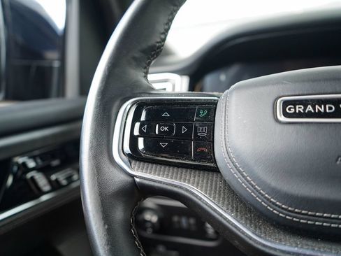 Used 2022 Jeep Grand Wagoneer Series II AWD/4WD image 30