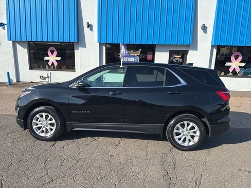 Used 2018 Chevrolet Equinox LT image 16