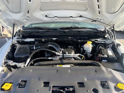 Used 2019 RAM 1500 Big Horn image 28