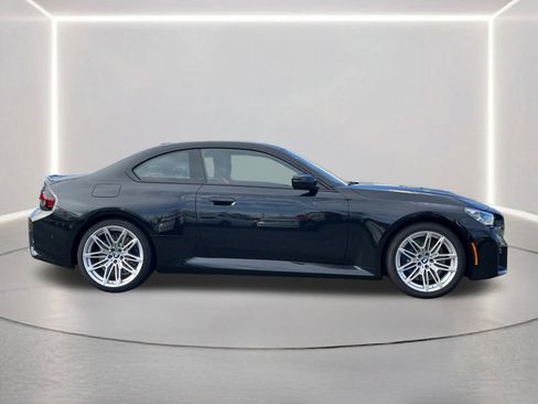Used 2026 BMW M2 w/ Lighting Package image 28