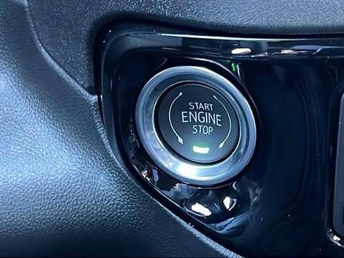 New 2026 Chevrolet Silverado 1500 ZR2 image 31