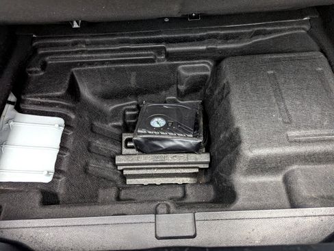 Used 2018 Mercedes-Benz C 300 Cabriolet image 41