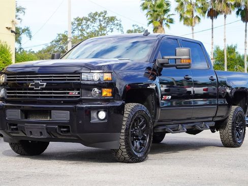 Used 2016 Chevrolet Silverado 2500 LT w/ Midnight Edition image 19