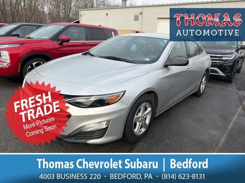 Used 2021 Chevrolet Malibu LS image 1