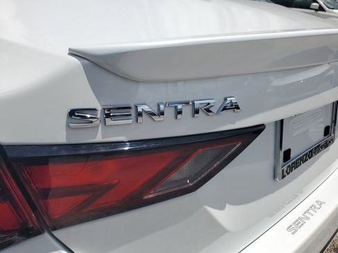 New 2025 Nissan Sentra SR w/ SR Premium Package image 7