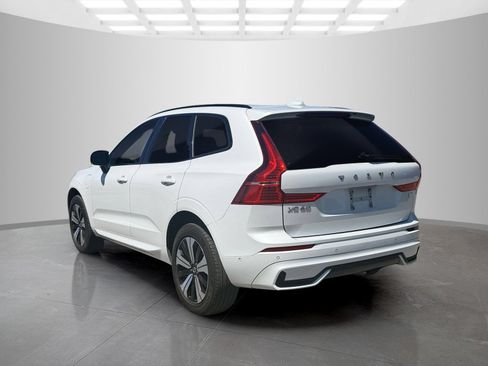 Used 2023 Volvo XC60 T8 Plus AWD/4WD image 7