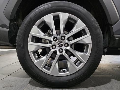 Used 2023 Toyota RAV4 XLE Premium AWD/4WD image 25