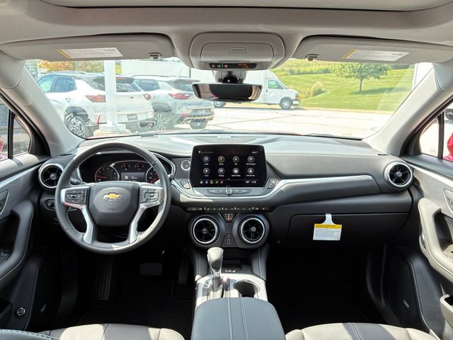 New 2026 Chevrolet Blazer LT w/ Sound & Technology Package AWD/4WD image 19