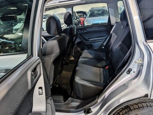 Used 2017 Subaru Forester 2.5i Premium AWD/4WD image 20